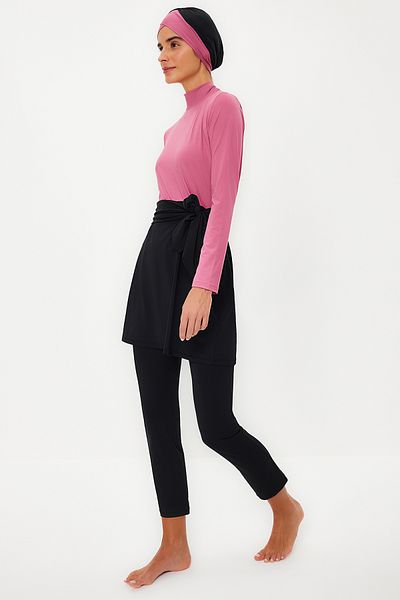 Trendyol Modest Dusty Rose Farbblock-Langarm-Strick-4-teiliges, vollständig bedecktes Badeanzug-Set TCTSS22CF0028