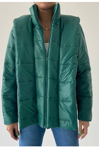 vuvutasarım Grüne Pufferjacke 200 mit Kapuze und Taschendetail