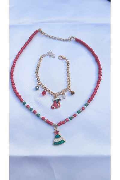 Atolye Ferda Socks and Pine Tree Figured Necklace and Bracelet Set