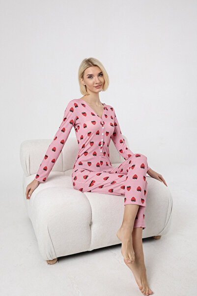 the DIFFerent Strawberry pattern long pajamas jumpsuit