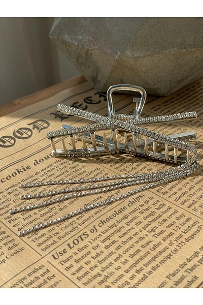 SUBU TASARIM Silver Color Latch Buckle - Rhinestone and Dangle Sbt1736