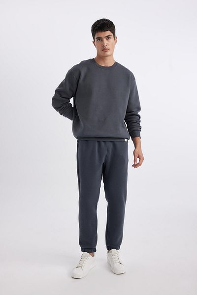 DeFacto Oversize Fit Wide Fit Crew Neck Basic απλό φούτερ T5139az23au