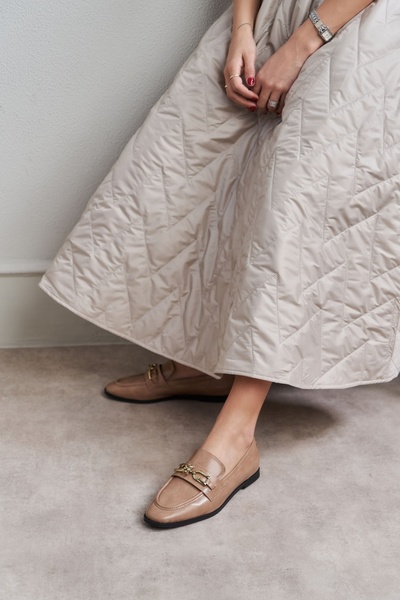 NİŞANTAŞI SHOES حذاء باليه نسائي من Larsa باللون البيج غير اللامع ونعل مسطح