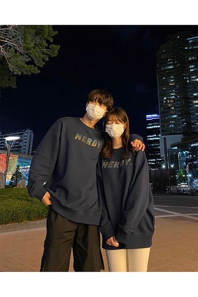 Mythologie Φούτερ Nerdy Couple Combination - Μαύρη στάμπα Oversize Crew Neck