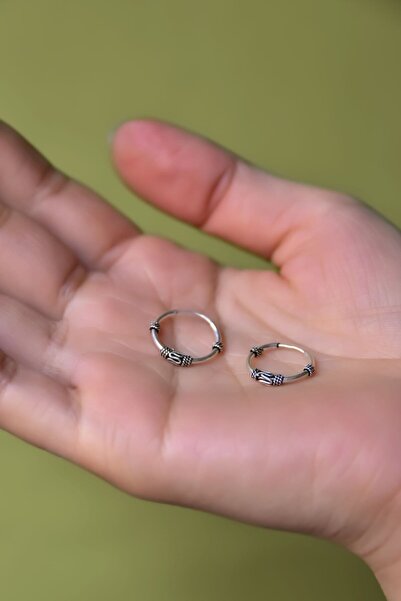 Sinsirella 925 Ayar Gümüş Rodyum Kaplama Küçük Boy Antik Motifli Halka Küpe