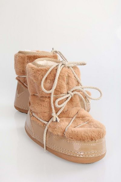 Shoeberry Women's Snowie Mink Lined Thick Sole Snow Boots