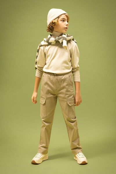DeFacto Boy's Standard Leg Gabardine Trousers B1506A823Wn