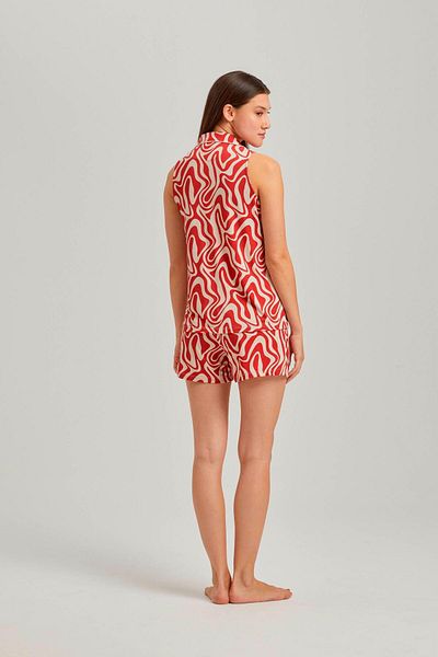 Pamuk & Pamuk Viscose Women's Shorts Suit - Red Wave Pattern, Short Sleeve and Button