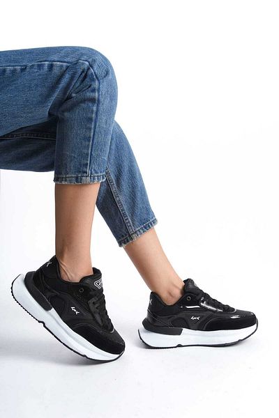 Weynes Black and White Women's Triangle Detailed Orthopedic Casual Shoes Wsb0632