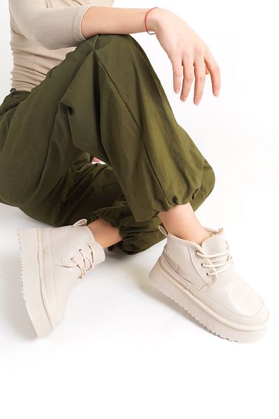 Lolita Love Shoes Γυναικείες μπότες Hugu Lace-Up με χοντρή σόλα με γούνα στο εσωτερικό