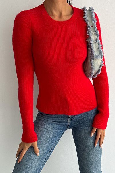 FEMELLE Women's Red Round Collar Standard Size Plush Knitwear Sweater