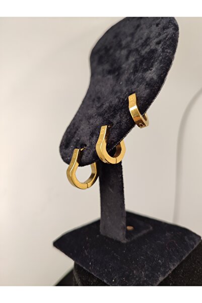 Romea طقم أقراط من الفولاذ المقاوم للتشويه مكون من 3 قطع بلون ذهبي