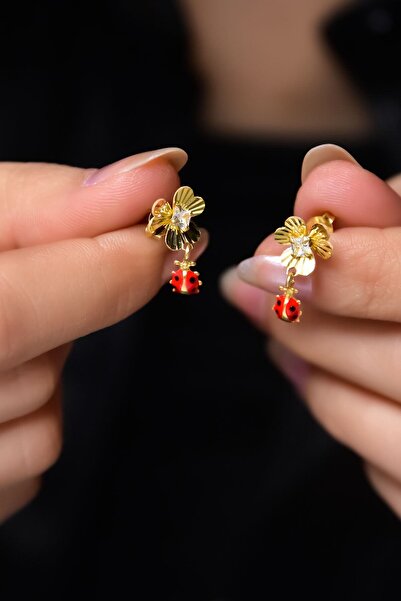 Sinsirella 925 Ayar Gümüş Gold Kaplama Kristal Kesim Uğur Böcekli Frezya Çiçeği Küpe