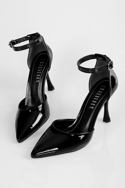 Shoeberry Dámské černé lakované boty Mauna na podpatku Stiletto