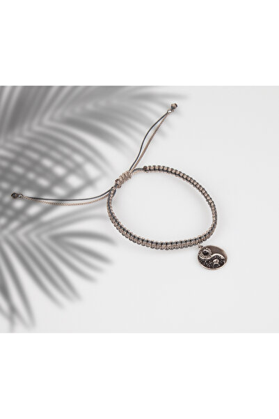 Arven's World by Aylin Işıklı Ying Yang Charm Bileklik