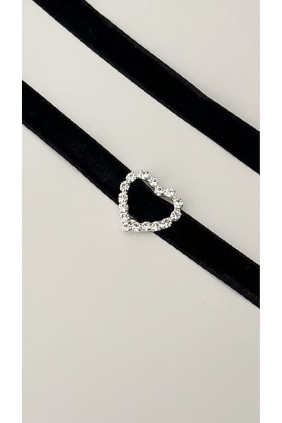 Âlâ Atelier Boho velvet ribbon heart-shaped crystal stone choker necklace