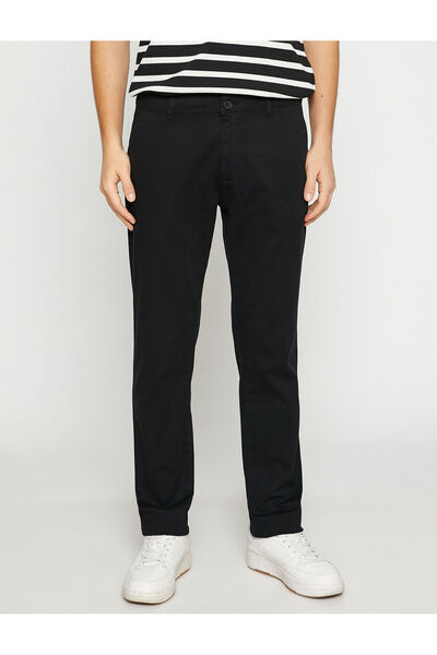 Koton Basic-Gabardine-Hose, schmale Passform, geknöpfte Taschen, detailliert