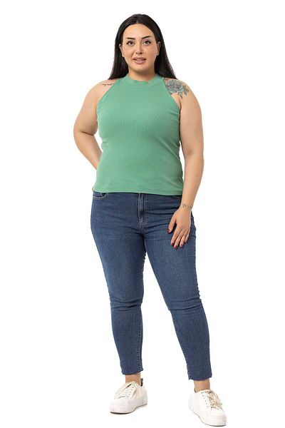 DISENTIS MODEST Plus Size Halter Neck Half Turtleneck Camisole Green Body