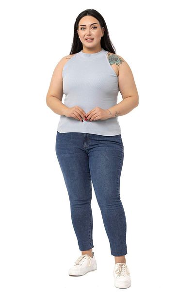 DISENTIS MODEST Large Size Halter Neck Half Turtleneck Camisole Gray Body