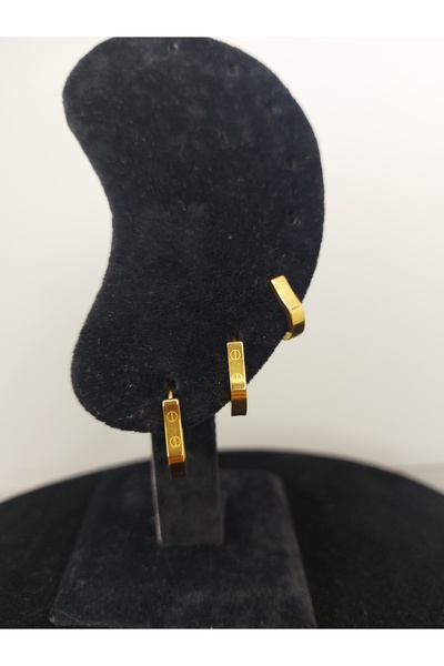 Romea طقم أقراط من الفولاذ المقاوم للتشويه مكون من 3 قطع بلون ذهبي