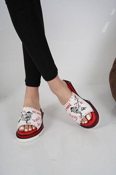 Osso Genuine Leather Women's Hand Painted Slippers 114-380-4