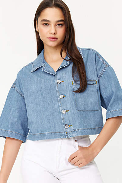 Trendyol Collection Modrá džínová košile s krátkým rukávem TWOSS24GO00022