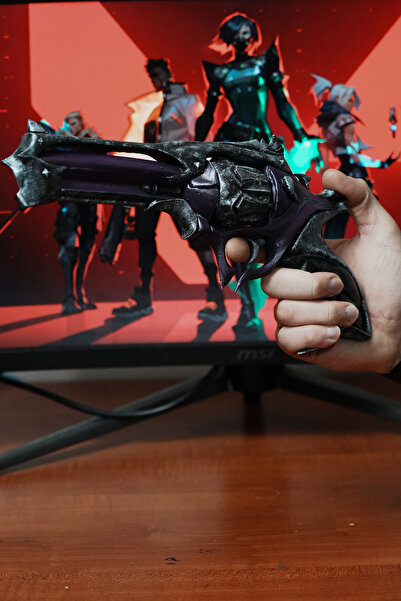 VeyernCraft Valorant Yağmacı Şerif Tabanca Skinn 3D Plastik Üretim 30 CM