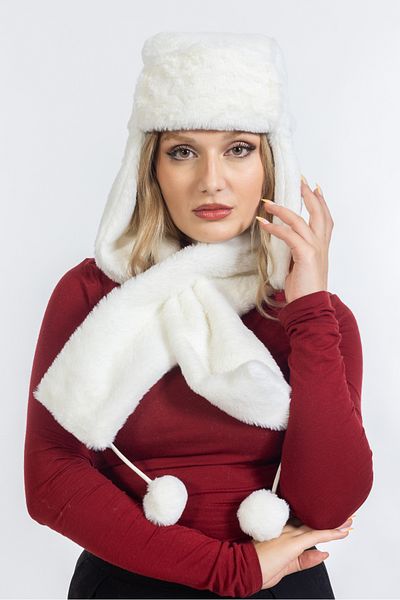 LadyColor Plush Eared Pilot Hat Scarf Suit White