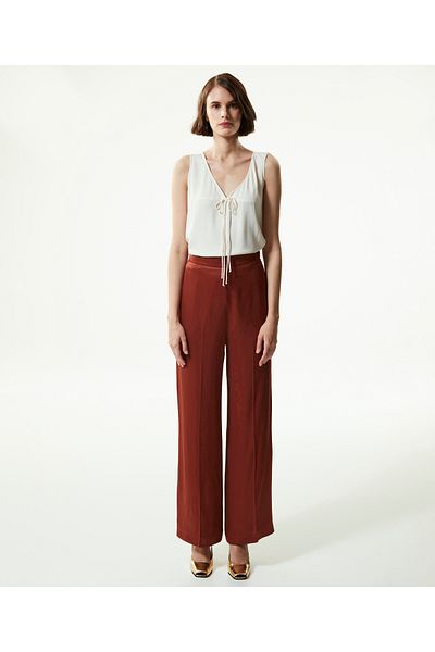 Machka Women's Off-White Blouse