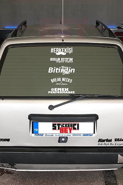 STİCKERCI BEY Σε κοιτάζω αλλά είμαι ευτυχισμένος Λευκό 40*20 εκ. Σετ αυτοκόλλητων πίσω παραθύρων με επικάλυψη αλουμινόχαρτο