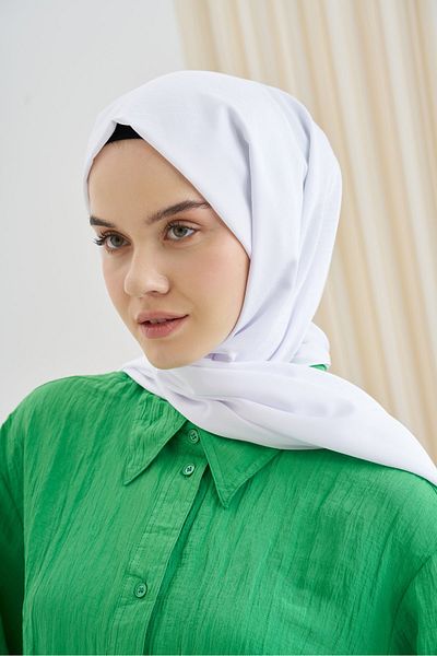 ARMANDA Graphic Pattern Shawl - Off White