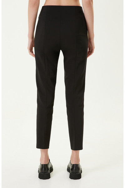 Network Kemersiz Düz Paça Siyah Pantolon