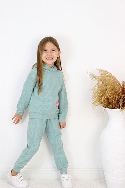 Kids green sweatsuit discount