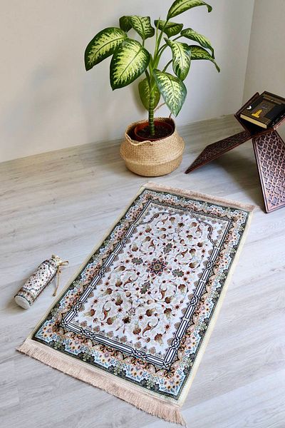 Bilenler Gülhan Patterned Silk Textured Pouch Prayer Rug S1028 Cream Color
