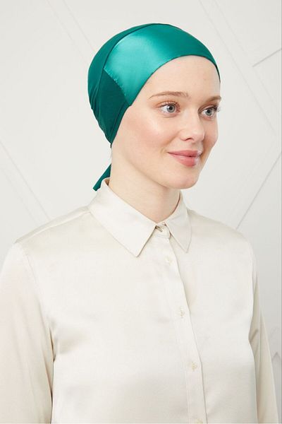 Melodi Scarf Women's Hijab Tied Satin Bonnet Emerald Green