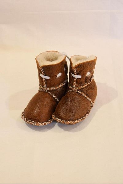 Adisia Baby Milk Brown Shiny Back Lace-up Boots Type Lambskin Booties