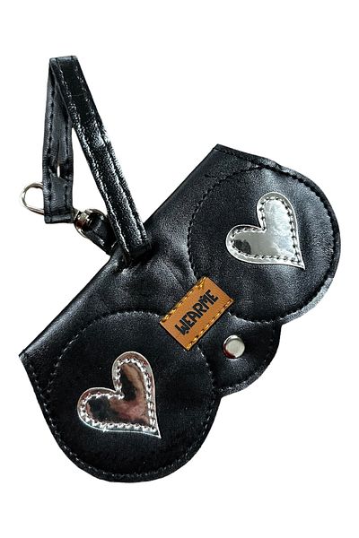 wearme Hanging Glasses Case