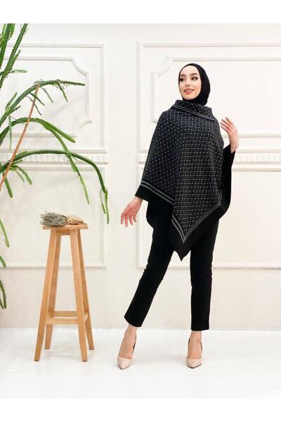 Kayaka triko Women's Polka Dot Patterned Triangle Poncho