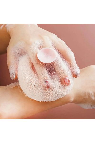 TİNEKE Bath Loofah Sponge with Suction Cup Natural Loofah Enriched Personal Care Cleaning Loofa 1 PCS