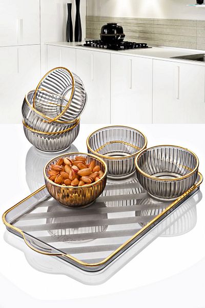 Queen’s Kitchen Acrylic 7 Piece Gilded Cookie Set
