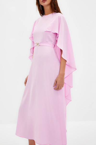 Trendyol Modest Lila öves köpeny részletes, elegáns szövött estélyi ruha TCTSS24DB00003