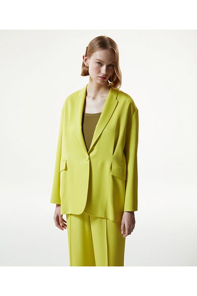 Machka Women's Pistachio Green Jacket