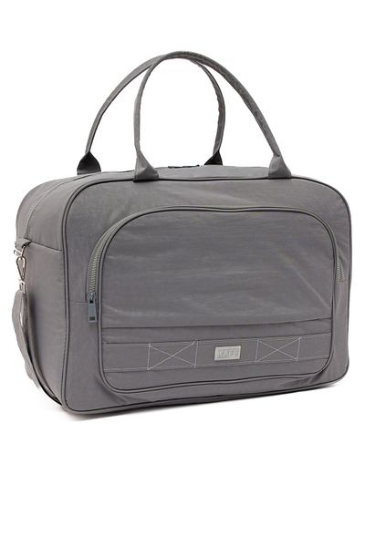 KAFF Γκρι Crinkle ύφασμα 00816 Unisex Αδιάβροχη αθλητική τσάντα ταξιδιού με φαρδύ ιμάντα ώμου με μπροστινή τσέπη
