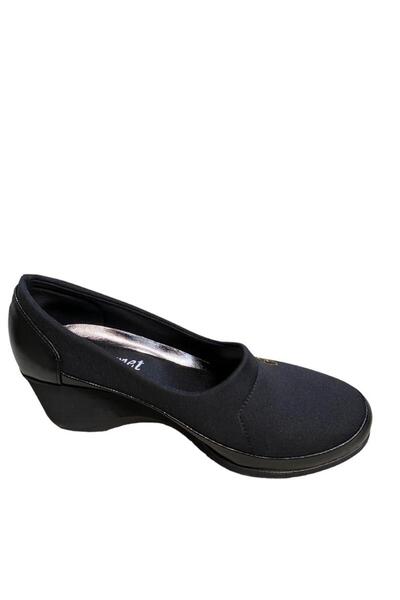 Servet Жіночі туфлі на підборах з наповнювачем