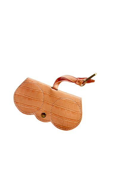wearme Hanging Glasses Case