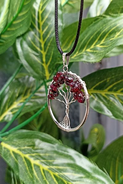 TAUS STONE Garnet Stone Tree of Life Necklace (Leather Rope with Gift)