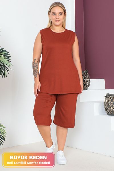 tarzımsüper Plus Size Comfort Model Capri 2-Piece Suit with Elastic Waist and Pocket Capri Shorts Top-Top 2-Piece Set