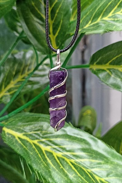 TAUS STONE Amethyst Stone Wire Wrapped Tower Pendant (Leather Rope is Gifted)