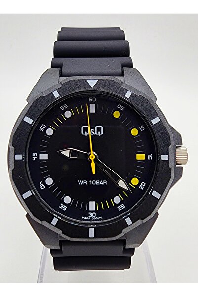 Q&Q Erkek Su Geçirmez Kol Saati
