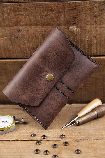 New Coast Leather 1900's Ръчно изработен портфейл за паспорт от естествена кожа